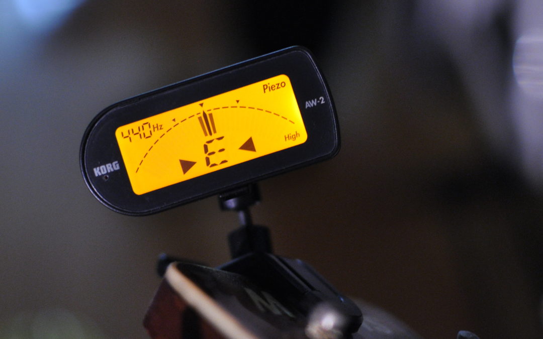 How to Tune with a Headstock Tuner
